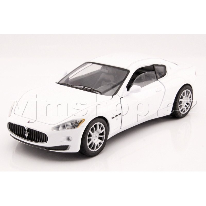 Model Maserati Gran Turismo 1:24