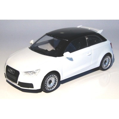 Fast Road Porsche 911 a Audi A1 - 1:24 ass